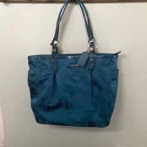 Coach horse and carriage gallery tote Teal Rare